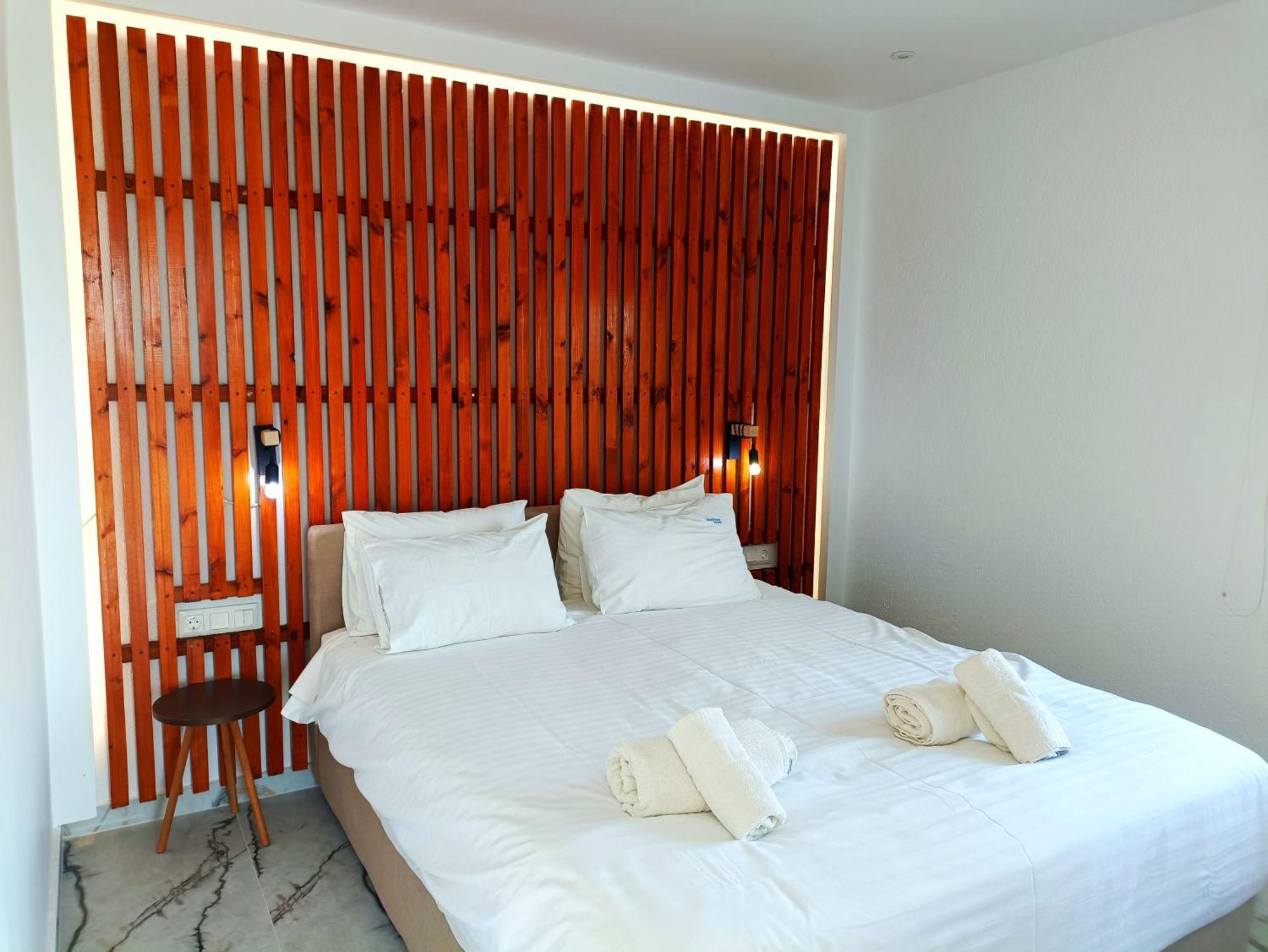 Salonikiou Beach Apartments & Villas Áyios Nikólaos Ngoại thất bức ảnh