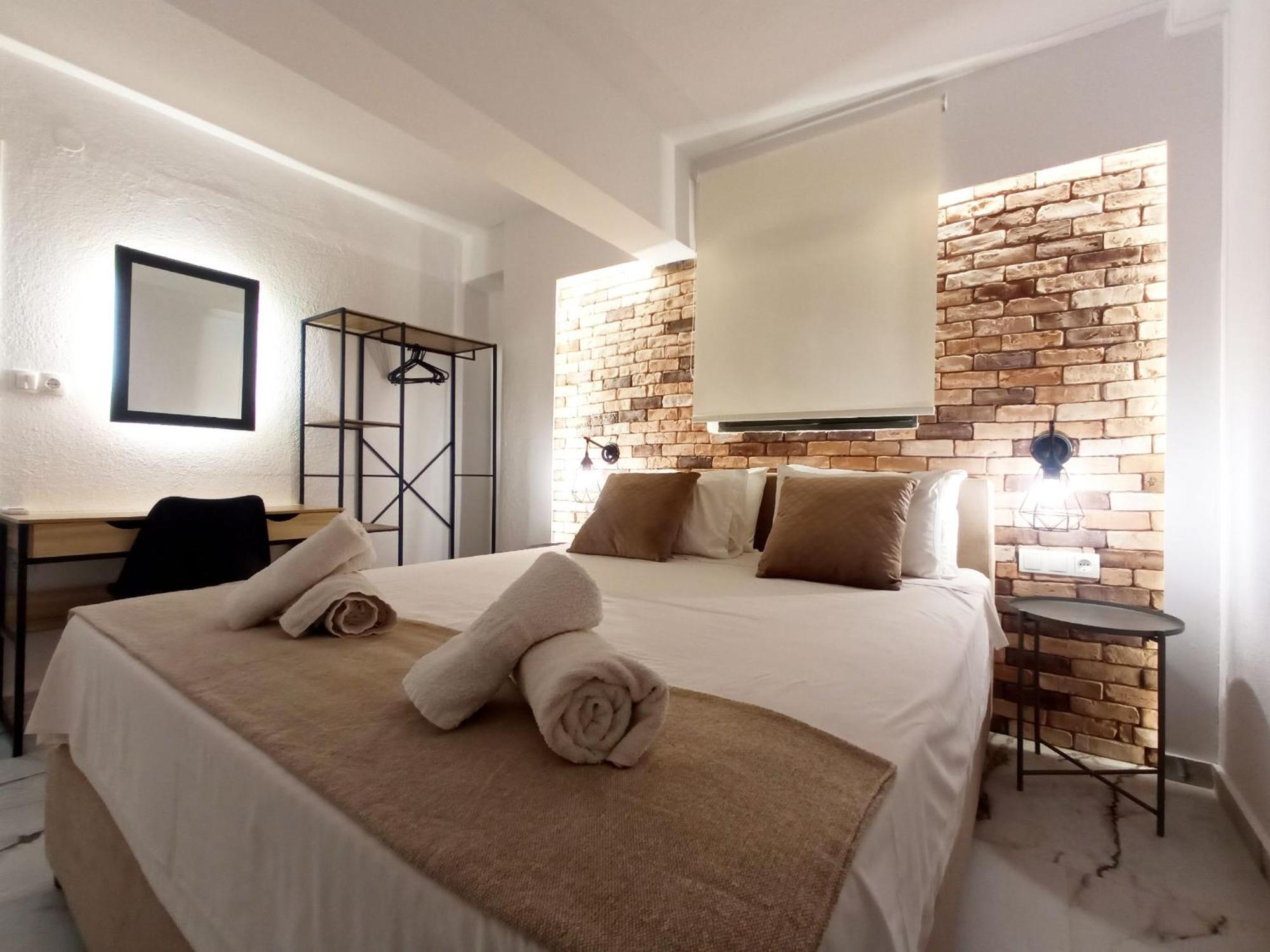Salonikiou Beach Apartments & Villas Áyios Nikólaos Ngoại thất bức ảnh