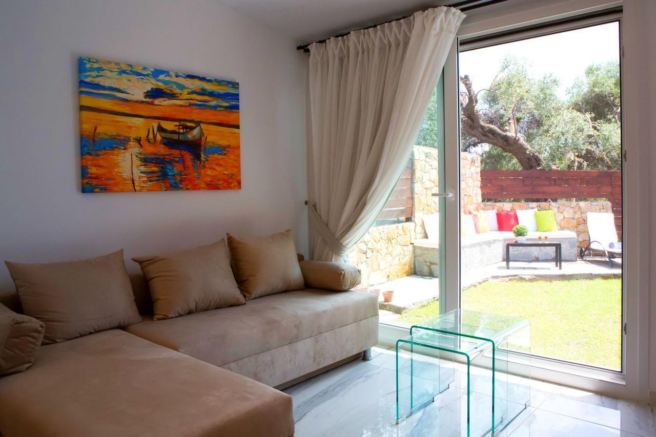 Salonikiou Beach Apartments & Villas Áyios Nikólaos Ngoại thất bức ảnh