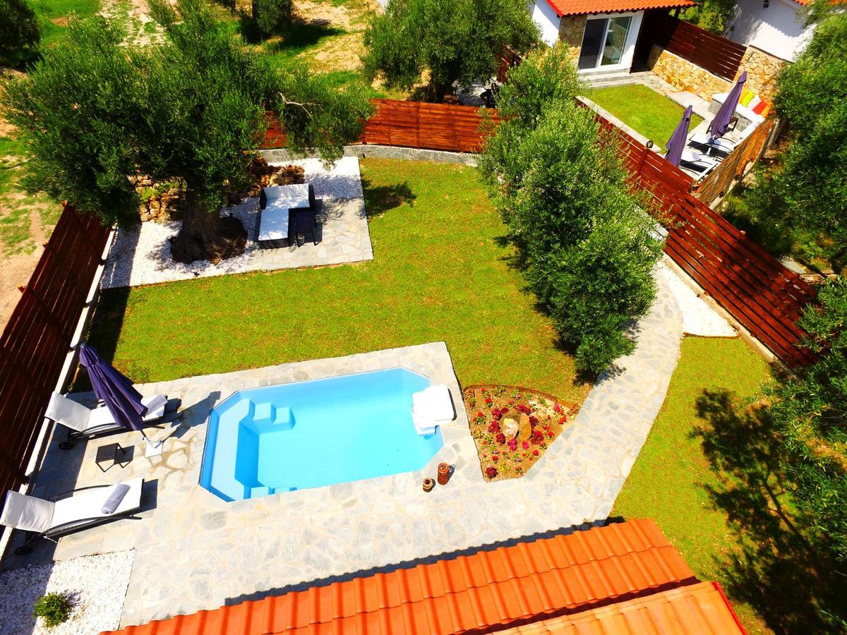 Salonikiou Beach Apartments & Villas Áyios Nikólaos Ngoại thất bức ảnh